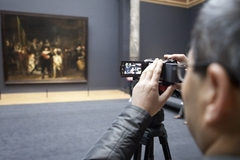 Группа из шести тысяч китайских туристов прилетела в США