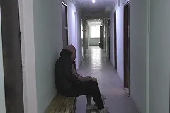 Полицейские задержали 16-летнего свердловчанина, состоявшего в банде мошенников