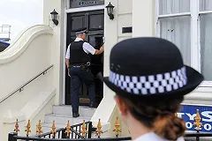 Ведущий НТВ выругался матом в эфире, обсуждая выдачу Лондону «отравителей»