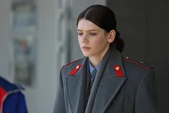 «Интернета не было, а подростковые банды — были». Депутат Госдумы заступился за скандальный сериал