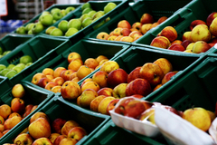 Две челябинки пойдут под суд за переклейку ценников