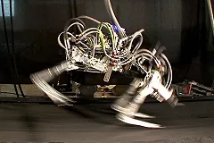 Дочерняя компания Google разработала для Пентагона робота для работы в толпе