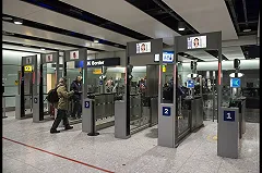 Причина запрета на выезд за границу худруку «Театра.doc» — долги за ЖКХ