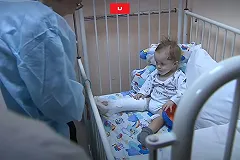 Спасенного из-под завалов дома магнитогорца Ваню Фокина отправляют домой