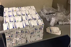 Нелегальные лекарства на 8 миллионов