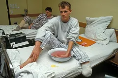 Главврача Карпинской больницы планируют уволить