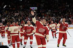 Хет-трик от Овечкина и дубль от Дацюка! Легенды мирового хоккея приехали в Екатеринбург