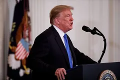 Трамп заявил о полной зависимости Германии от России из-за поставок газа