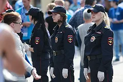 Участкового, отказавшуюся закрыть алкоточку на Эльмаше, отстранили от работы