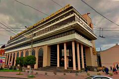 Суд отказался спасать от банкротства институт в самом центре Екатеринбурга