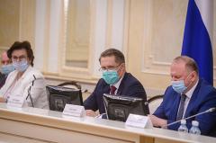 Полпред Путина отчитался главе Минздрава РФ о ситуации с COVID: рост заболеваемости и нехватка коек