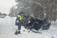 Два человека погибли в перевернувшейся «Ладе» под Режом