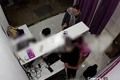 Парень сделал предложение девушке прямо в пункте Wildberries