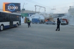 Пожарные деблокировали 5 автомобилей, вмерзших в лед