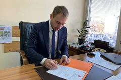 Депутат Госдумы Антон Шипулин заразился коронавирусом в Сочи