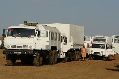 В Луганске начали раздавать российскую гуманитарную помощь