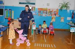 Воспитатель элитного детсада в Екатеринбурге поразила родителей безграмотностью