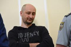 Помогавшие Бабченко в сборе денег журналисты поразились его ценнику на интервью