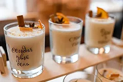 Рождественская ярмарка открылась на улице Вайнера в Екатеринбурге