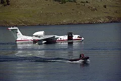 Бе-200 отправился на поиски пропавшего рыболовецкого судна «Восток» в Приморье