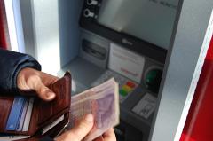 В Казахстане детям сразу после рождения будут открывать счета в банках