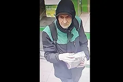 Двух разновозрастных «близнецов» ищут в Екатеринбурге за кражу с чужой карты