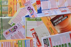 В Свердловской области майор полиции выиграла в лотерею машину за миллион