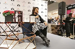 Парфюмерный супермаркет «Золотое яблоко» откроет магазины в столице