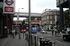 Станции в метрополитене Екатеринбурга в феврале начнут объявлять на английском