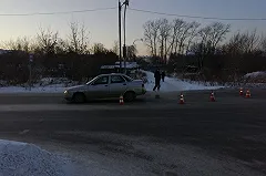 Маленькая девочка пострадала на пешеходном переходе на Широкой речке