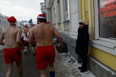Врач Пироговки дал совет, стоит ли в жаркие дни отказаться от пробежек