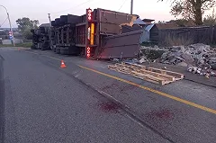 Водителю фуры оторвало руку в ДТП на трассе Екатеринбург — Курган