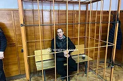 Патологоанатома ДМБ №9, переспавшего с 12-летней девочкой, отправили в СИЗО