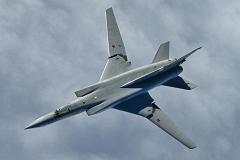 Бомбардировщики ВКС РФ вновь атаковали объекты ИГ в Сирии