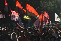 Многотысячный митинг украинских националистов начался в центре Киева