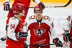 «Металлург» проиграл «Автомобилисту»