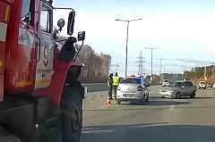 На Россельбане образовалась огромная пробка из-за массовой аварии