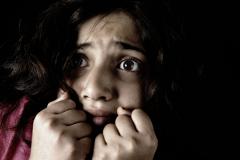 На Химмаше неизвестный напал на 12-летнюю девочку