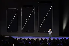 Депутат со своего iPhone запостил предложение запретить продажи продукции Apple