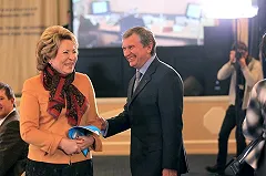 «Роснефть» раскрыла ежемесячный оклад Сечина