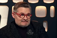 Телеведущий Александр Васильев устроил скандал в аэропорту из-за бутылки льняного масла