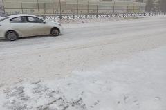 Спасатели выпустили экстренное предупреждение из-за сильнейшего снегопада в Екатеринбурге