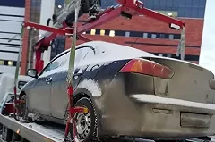 У жительницы Екатеринбурга забрали иномарку за долги по кредитам