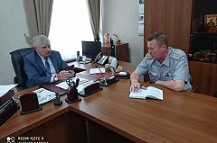 В Новой Ляле колония заключила с мэрией контракт на благоустройство силами осужденных