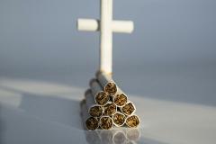 СМИ узнали о планах ВОЗ добиться запрета тонких сигарет