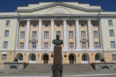 В Екатеринбурге воспитатель обвиняется в моральном насилии над суворовцем