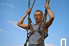 В Екатеринбурге полицейского обвинили в распространении порнографии