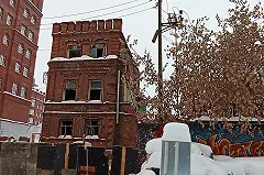 Снос исторического здания на улице Розы Люксембург в Екатеринбурге начали 8 марта