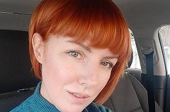 Мотоциклистка, сбитая внедорожником под Екатеринбургом, вновь оказалась в реанимации