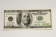 В Перми капитан полиции украл при обыске почти 700 тысяч рублей